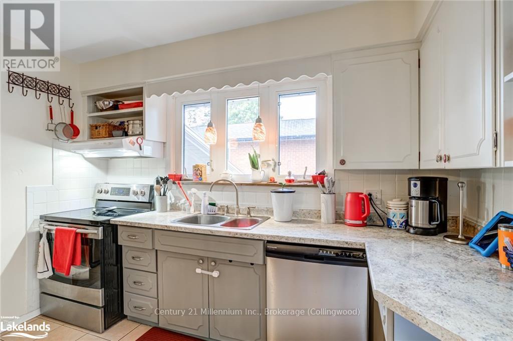 14 Saint Vincent Street, Collingwood, Ontario  L9Y 1N8 - Photo 12 - S10895452