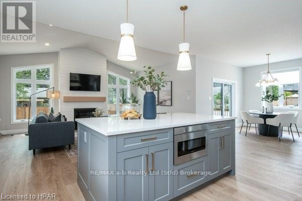 6 Diamond Street, East Zorra-Tavistock, Ontario  N0B 2R0 - Photo 18 - X11880207