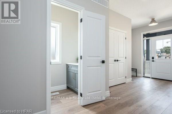 6 Diamond Street, East Zorra-Tavistock, Ontario  N0B 2R0 - Photo 23 - X11880207