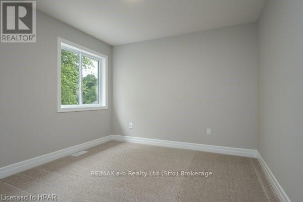 6 Diamond Street, East Zorra-Tavistock, Ontario  N0B 2R0 - Photo 34 - X11880207