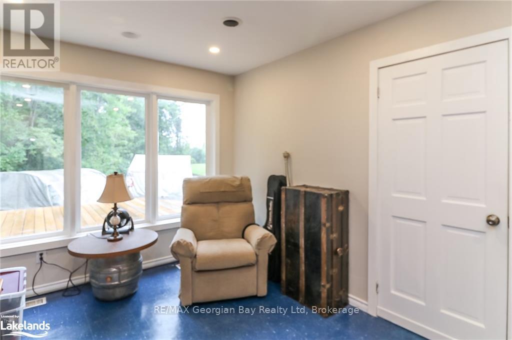 392 William Street, Tay, Ontario  L0K 2A0 - Photo 25 - S10896160