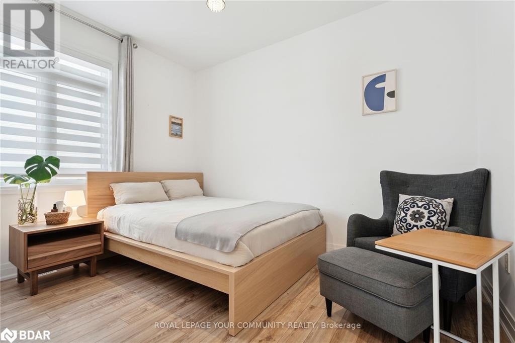 33 Mabern Street, Barrie, Ontario  L9J 0H9 - Photo 18 - 40684158