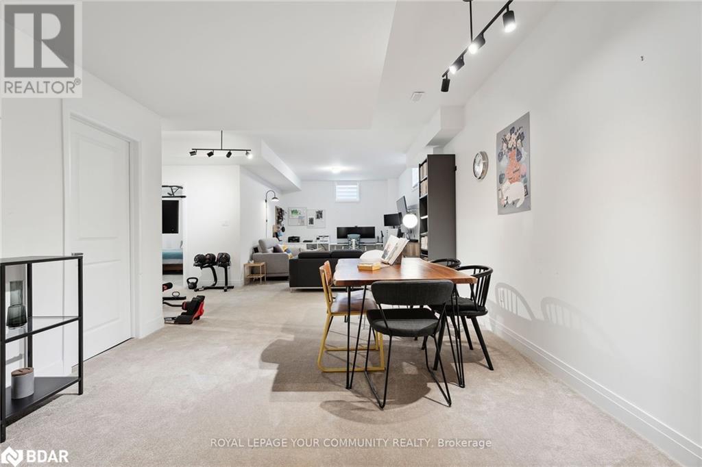 33 Mabern Street, Barrie, Ontario  L9J 0H9 - Photo 24 - 40684158