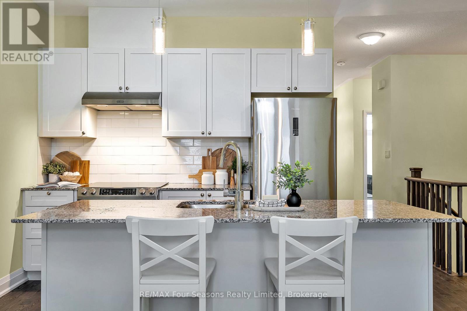 16 Kari Crescent, Collingwood, Ontario  L9Y 5B4 - Photo 11 - S11886577