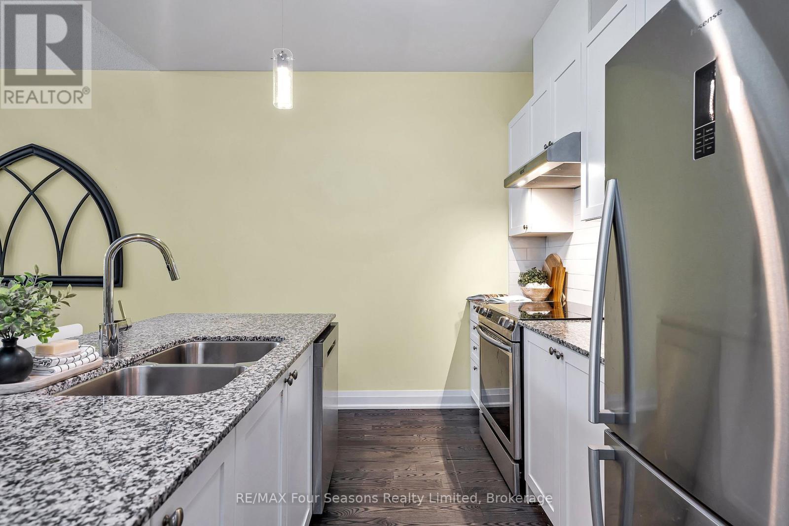 16 Kari Crescent, Collingwood, Ontario  L9Y 5B4 - Photo 12 - S11886577