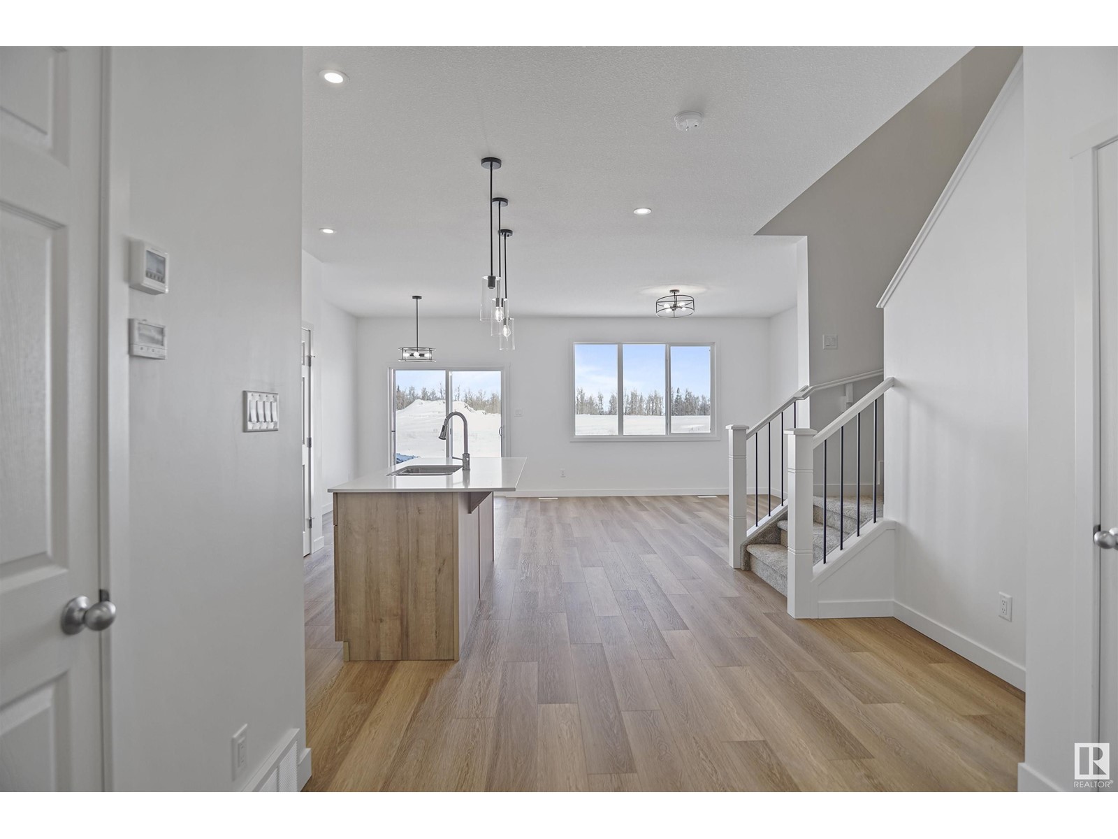 Property at 4668 177 AV NW image 2