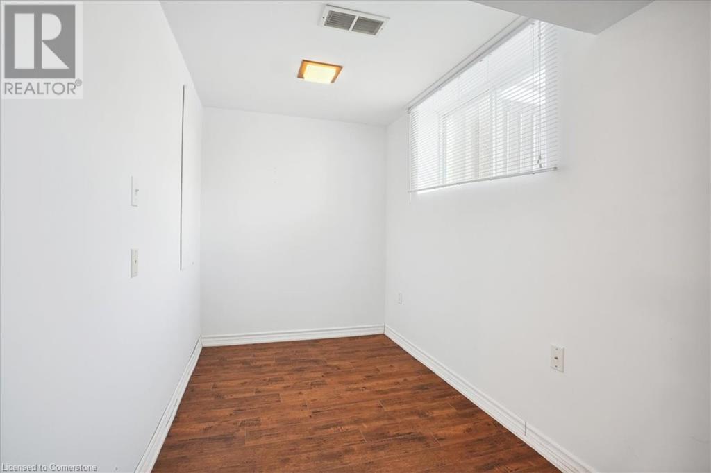 77 Cranbrook DriveHamilton, Ontario  L9C 4S5 - Photo 28 - 40684173