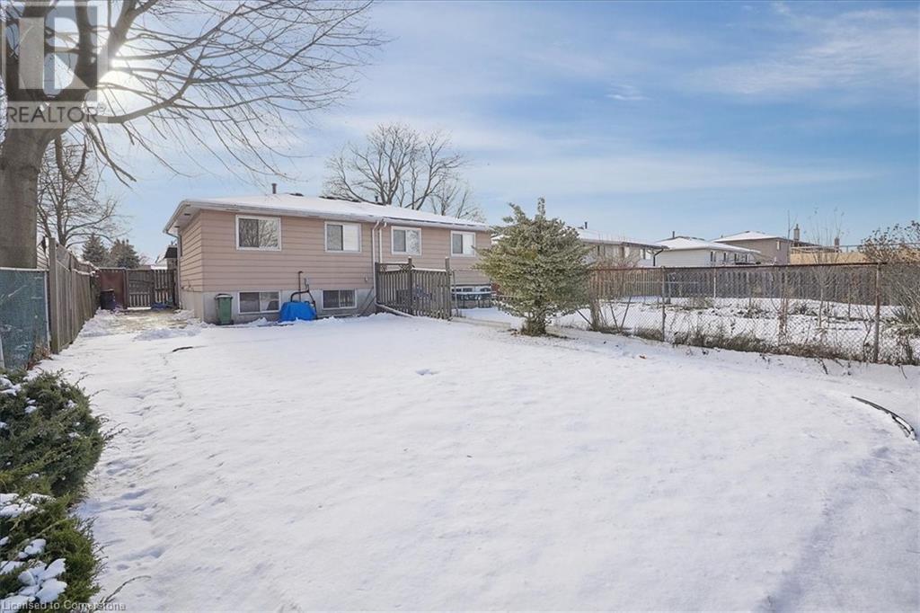 77 Cranbrook DriveHamilton, Ontario  L9C 4S5 - Photo 31 - 40684173
