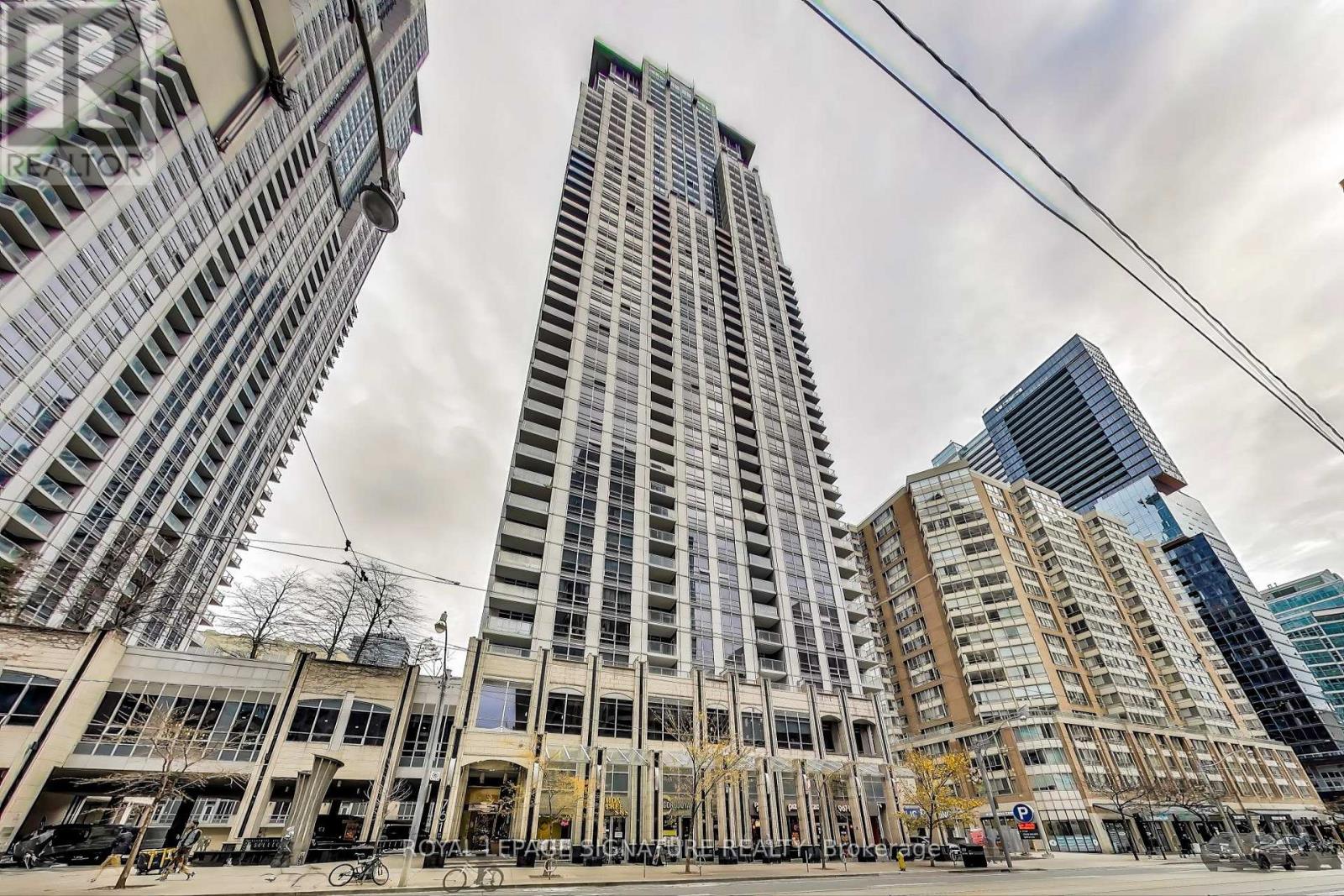 304 - 761 Bay Street, Toronto, Ontario  M5G 2R2 - Photo 3 - C10923360