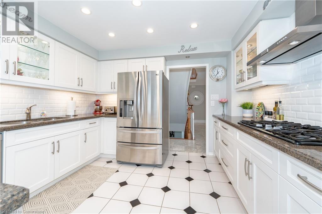 1225 Saddler CircleOakville, Ontario  L6M 2X5 - Photo 17 - 40683846
