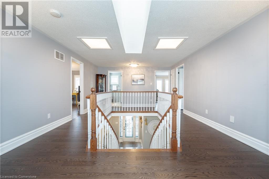 1225 Saddler CircleOakville, Ontario  L6M 2X5 - Photo 22 - 40683846