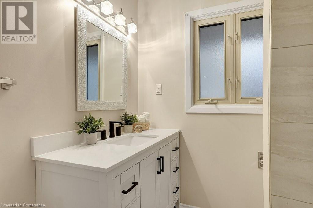 67 Kimberly Crescent Unit# Upper, Kitchener, Ontario  N2E 1C8 - Photo 22 - 40684072