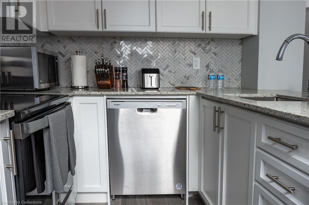 349 Wheat Boom Drive Drive Unit# 331, Oakville, Ontario  L6H 7X5 - Photo 14 - 40684202