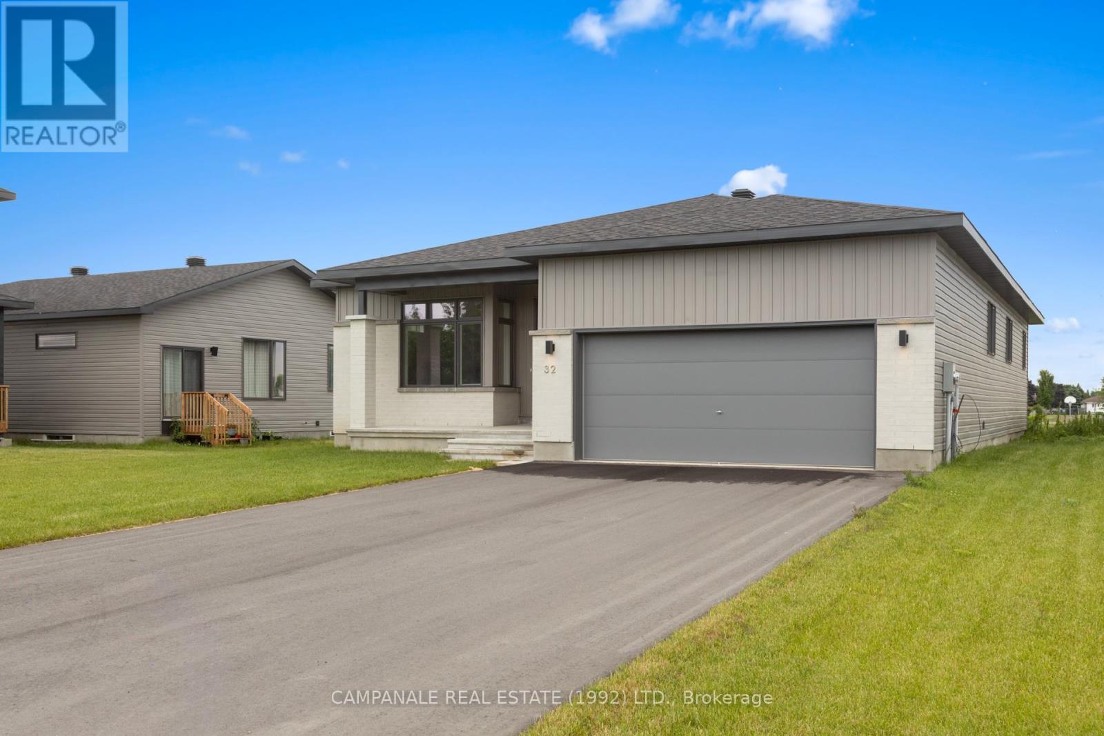 Property at 32 LEO MOSKOS STREET image 1
