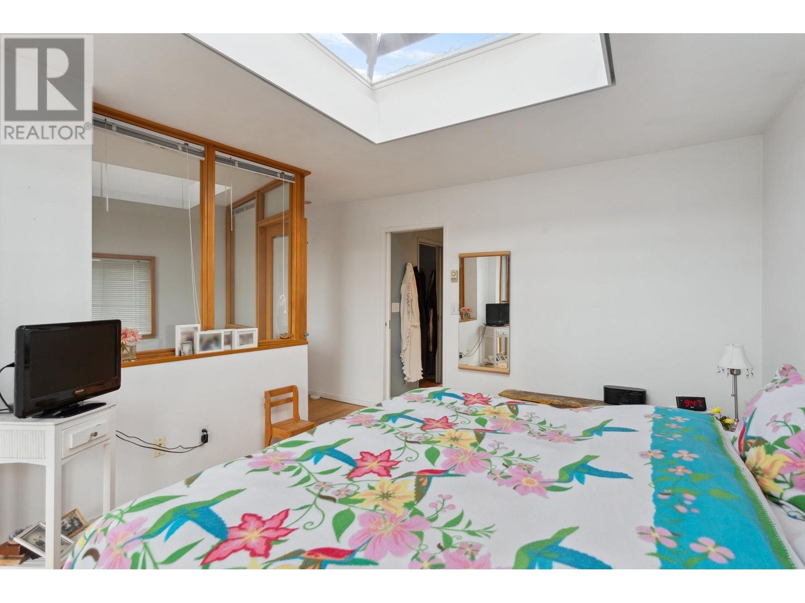 2433 Mathers Avenue, West Vancouver, British Columbia V7V 2H9 - Photo 14 - R2949449