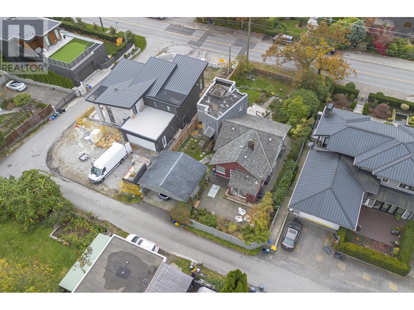 2433 Mathers Avenue, West Vancouver, British Columbia V7V 2H9 - Photo 38 - R2949449