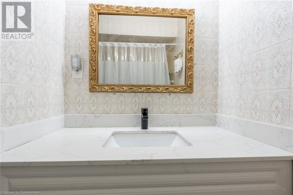 50 1/2 Clyde Street, Hamilton, Ontario  L8L 5R4 - Photo 21 - 40684181