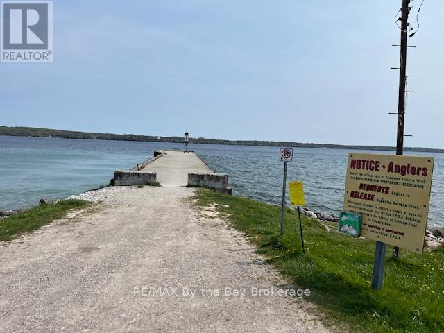 191-193 Mallory Beach Road, South Bruce, Ontario  N0H 2T0 - Photo 12 - X11886597