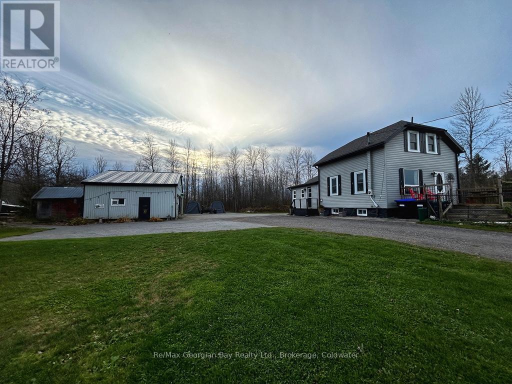 2066 Irish Line, Severn, Ontario  L0K 1E0 - Photo 2 - S10439693