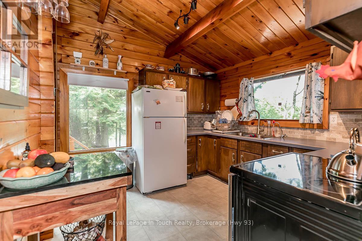 B207-7 Wahsoune Island, The Archipelago, Ontario  P2A 1T4 - Photo 11 - X10895861