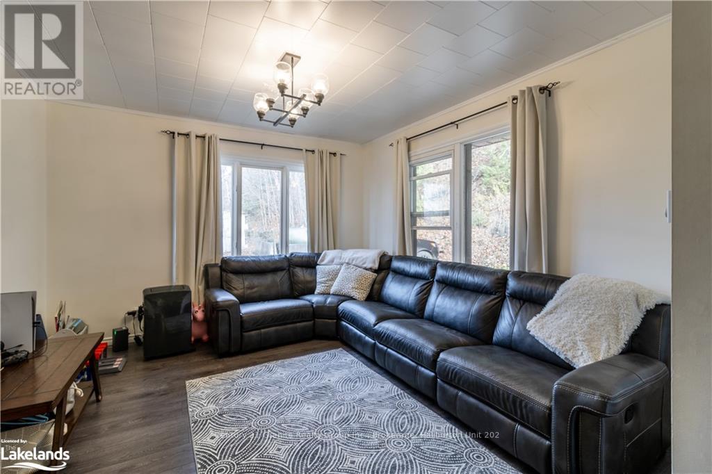 12764 Highway 35, Minden Hills, Ontario  K0M 2K0 - Photo 12 - X10439902