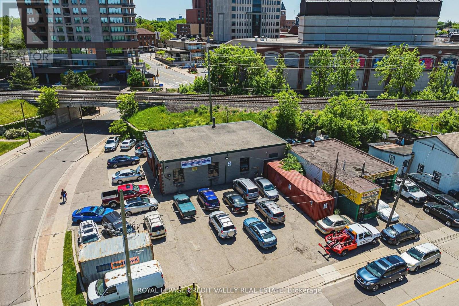 21 - 23 Union Street, Brampton, Ontario  L6V 1R2 - Photo 12 - W11886613