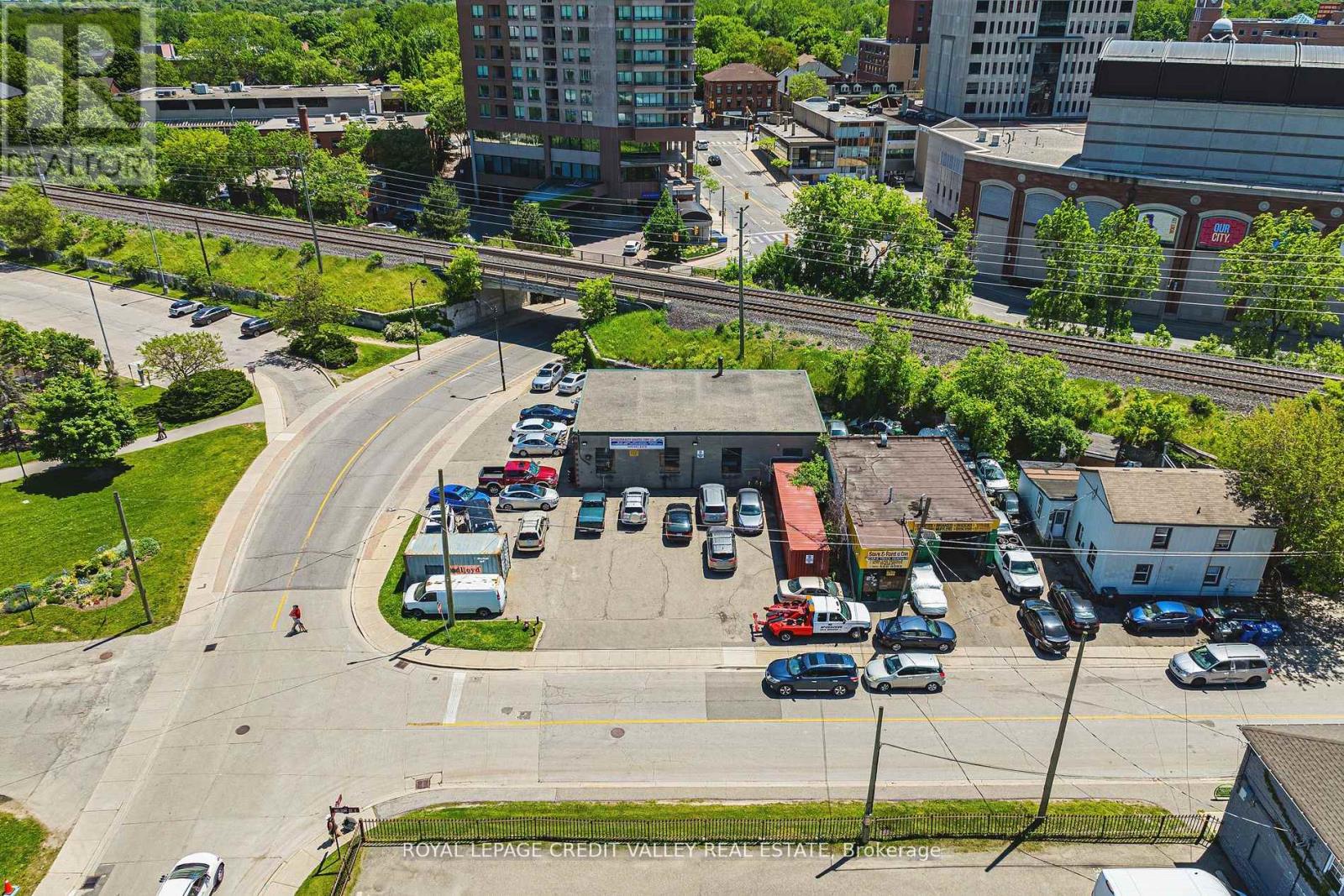 21 - 23 Union Street, Brampton, Ontario  L6V 1R2 - Photo 14 - W11886613