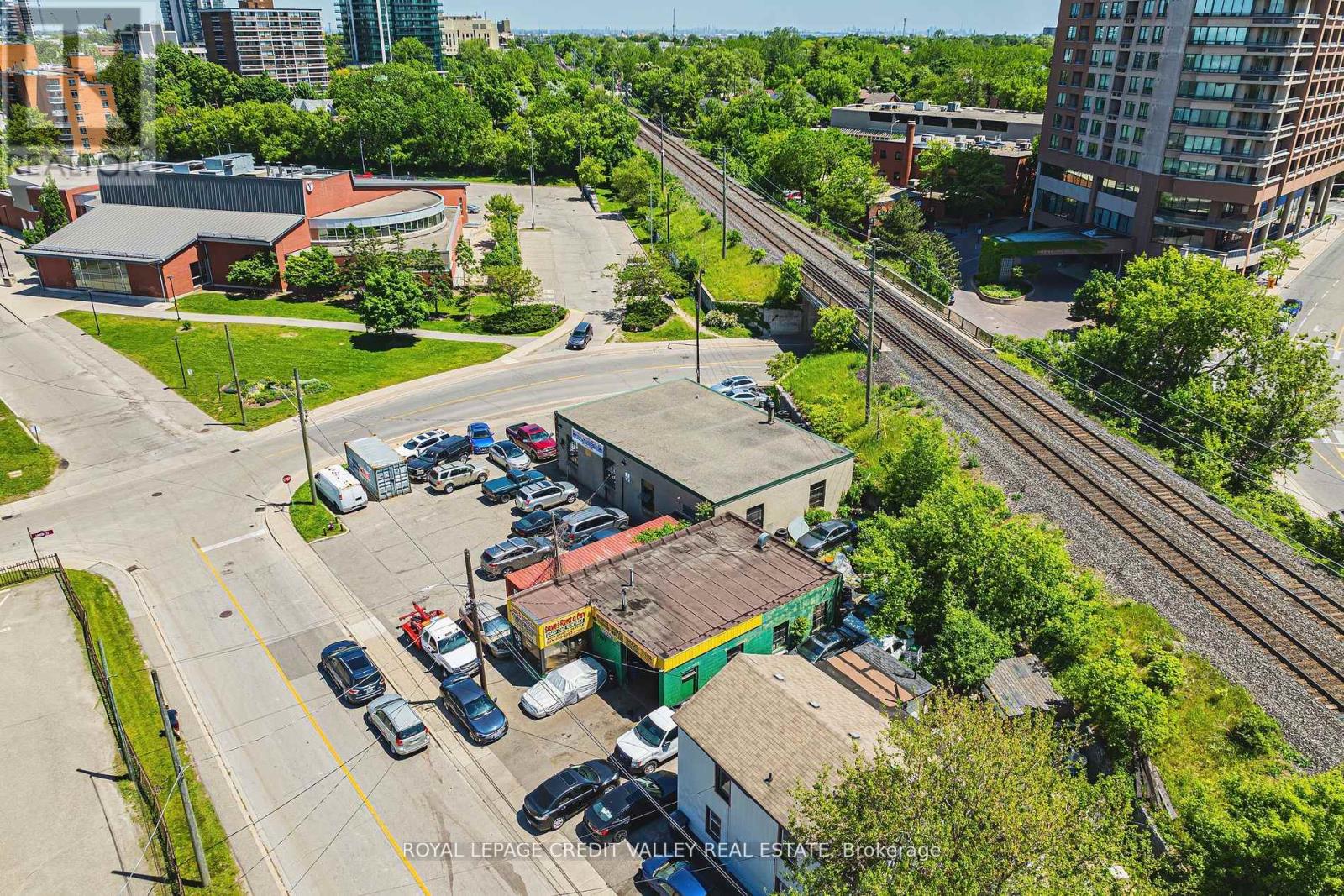 21 - 23 Union Street, Brampton, Ontario  L6V 1R2 - Photo 15 - W11886613