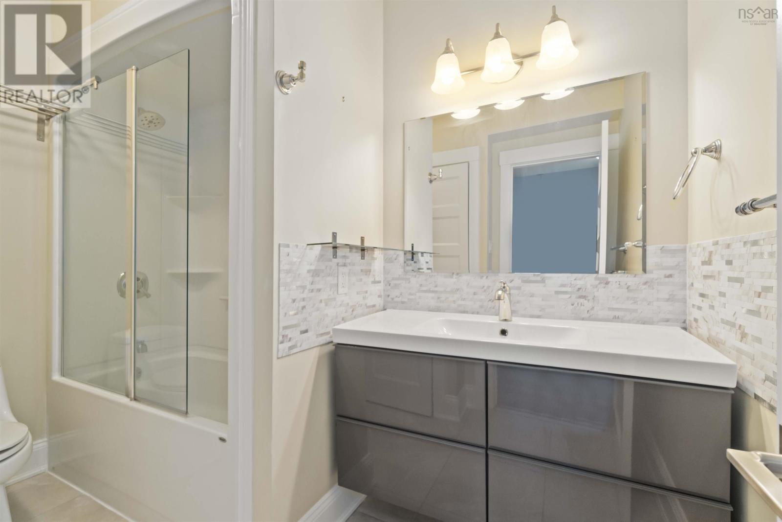 3569 Windsor Street, Halifax, Nova Scotia  B3K 5G7 - Photo 18 - 202428024