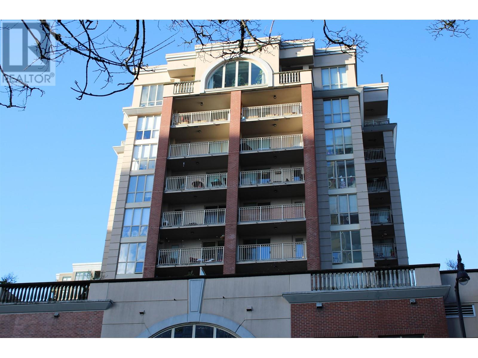 Property at 905 680 CLARKSON STREET image 3
