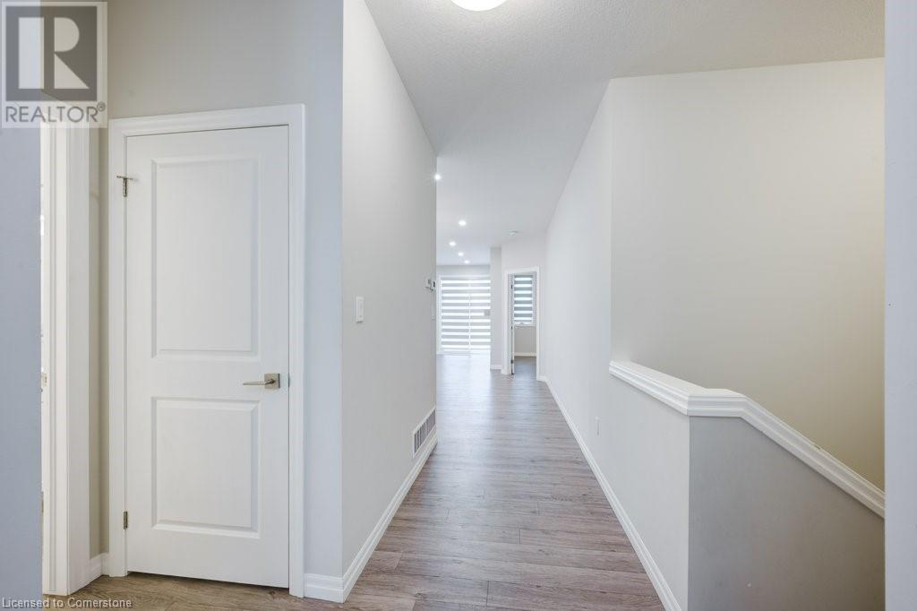 105 Livingston Drive, Tillsonburg, Ontario  N4G 0J3 - Photo 8 - 40684162