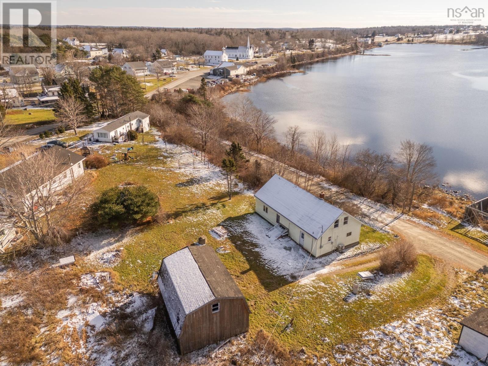 24 John White Road, Tusket, Nova Scotia  B0W 3M0 - Photo 2 - 202428034
