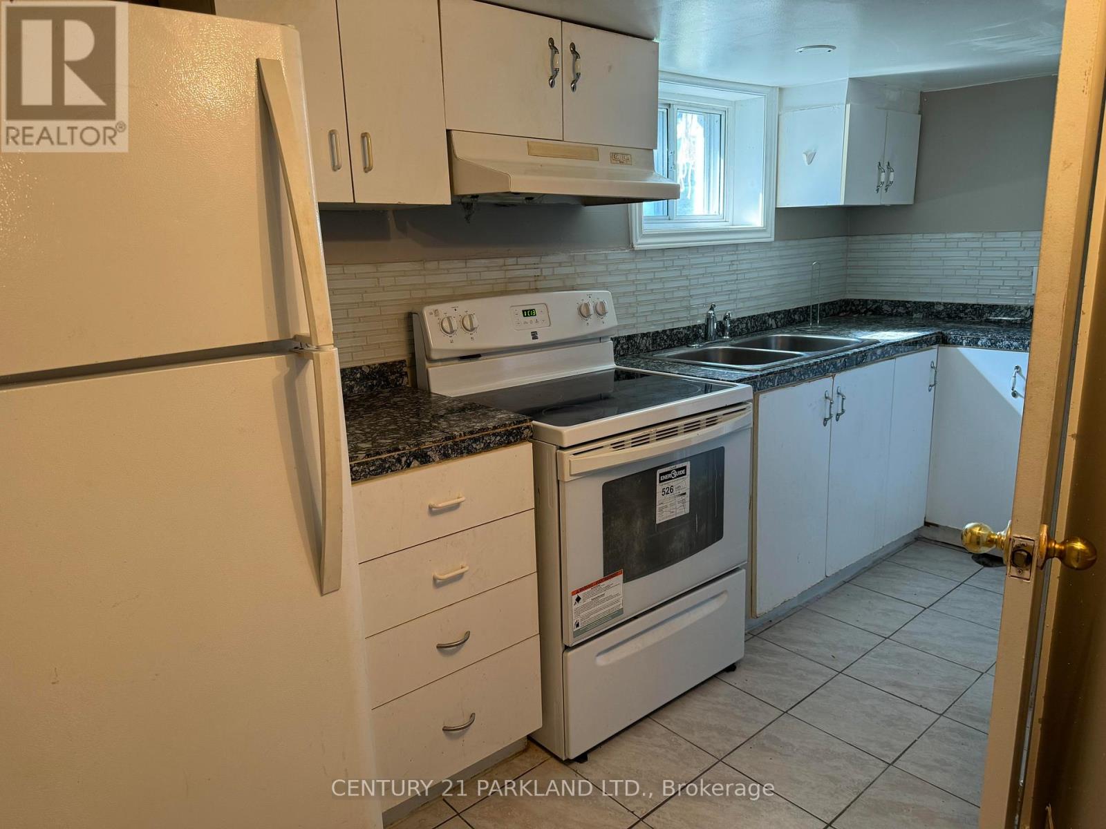 Bsmt - 1 Willowlea Drive, Toronto, Ontario  M1C 1J5 - Photo 2 - E11886736