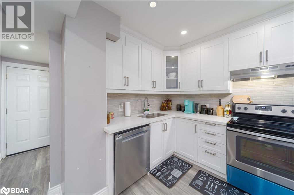 96 Province Street N, Hamilton, Ontario  L8H 4H6 - Photo 4 - 40684137