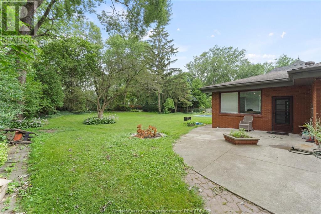 13961 Riverside Drive, Tecumseh, Ontario  N8N 1B7 - Photo 25 - 24029154