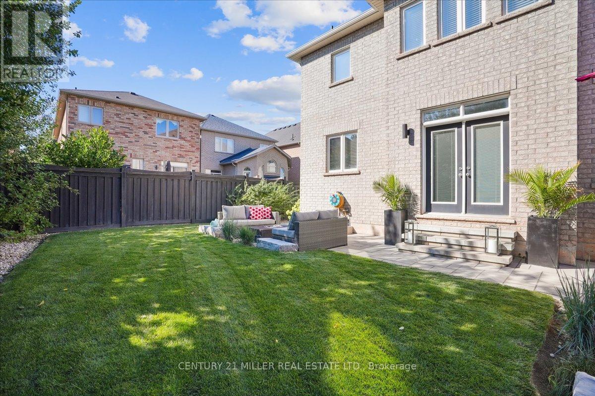 2420 Spring Meadow Way, Oakville, Ontario  L6M 0R6 - Photo 36 - W11886756