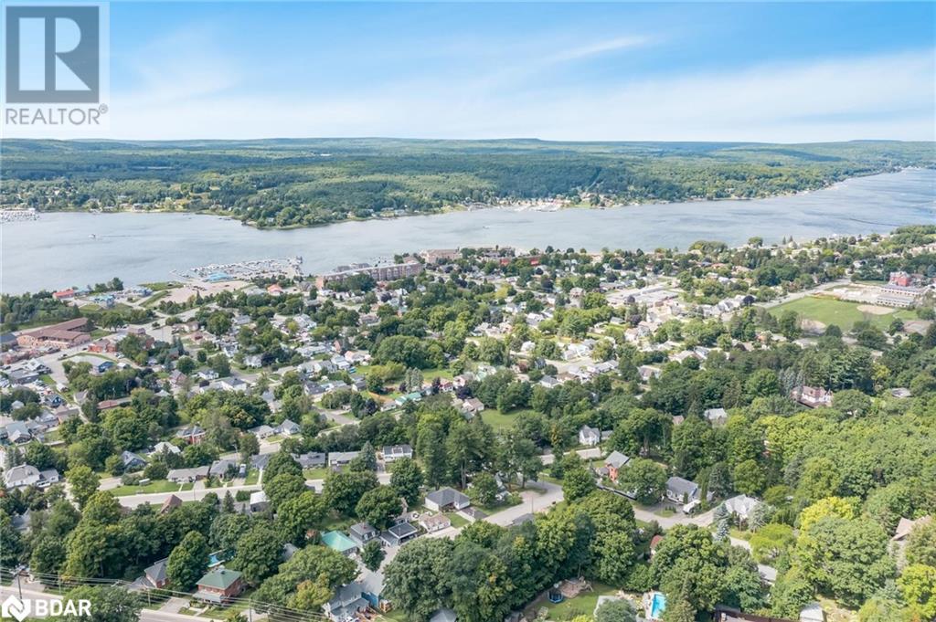 10 Clarence Avenue, Penetanguishene, Ontario  L9M 1A9 - Photo 19 - 40680645