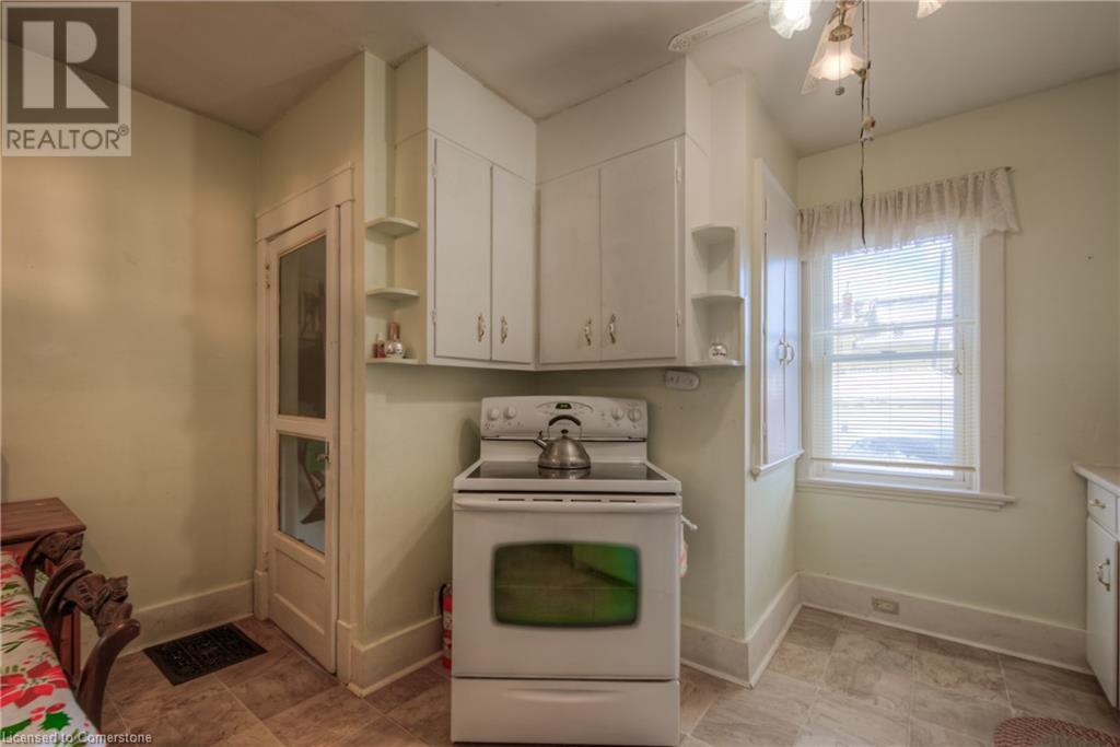 90 Gordon Street, Brantford, Ontario  N3S 2N4 - Photo 13 - 40684190