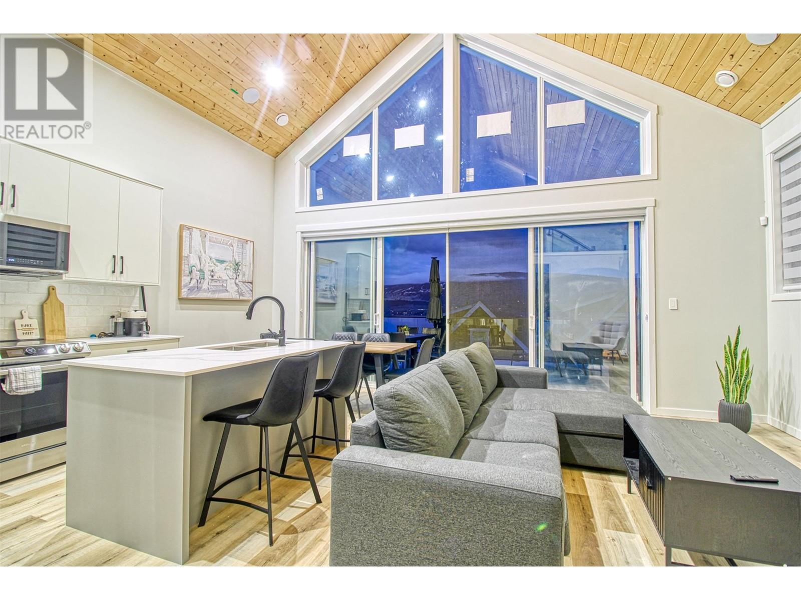 Property at 6811 Santiago Loop Unit# 149 image 5