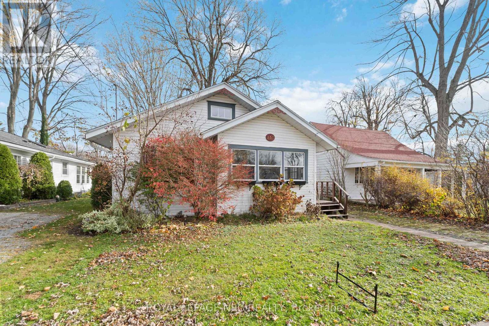Property at 350 ROSEWOOD AVENUE image 2