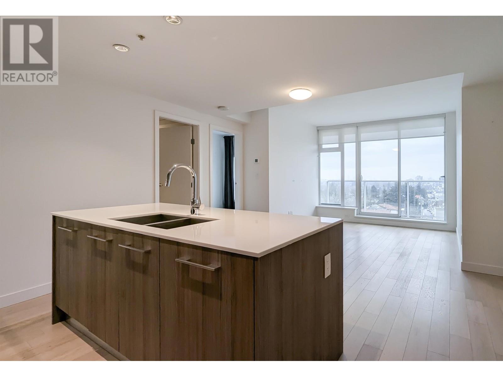 1005 4638 Gladstone Street, Vancouver, British Columbia  V5N 0G5 - Photo 2 - R2949482
