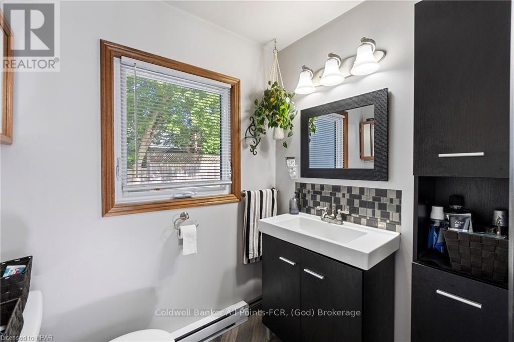 155 Quebec Street, Goderich (Goderich Town), Ontario  N7A 2G8 - Photo 14 - X10780467