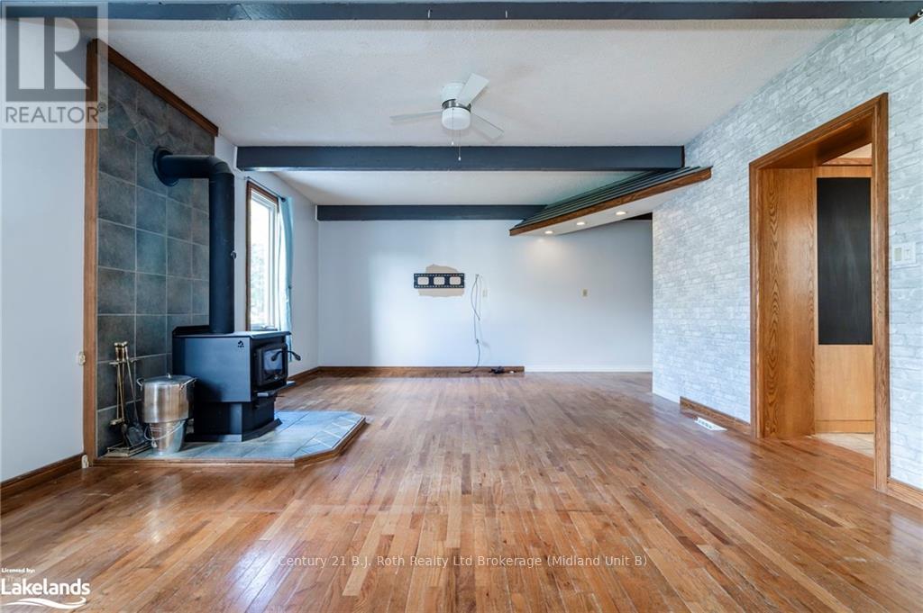 326 Lafontaine Road W, Tiny, Ontario  L9M 0H1 - Photo 14 - S10437681