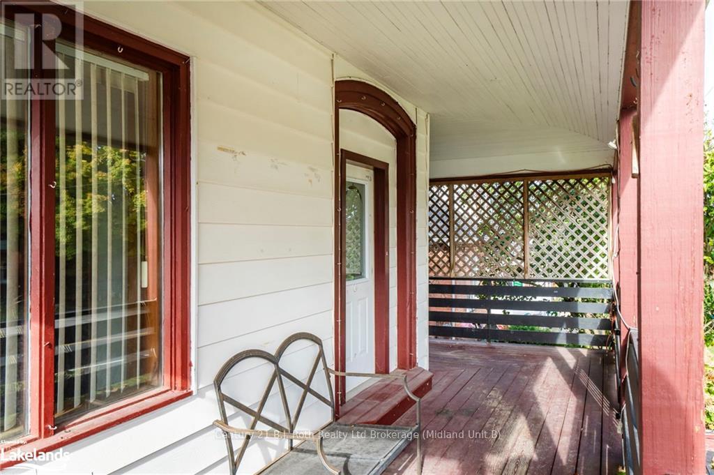 326 Lafontaine Road W, Tiny, Ontario  L9M 0H1 - Photo 4 - S10437681