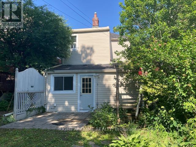 52 Beresford Avenue, Toronto, Ontario  M6S 3A8 - Photo 19 - W11886902