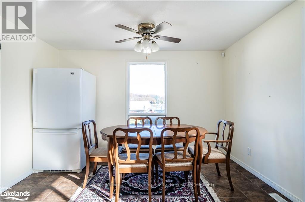 555 Champlain Road, Tiny, Ontario  L9M 0C2 - Photo 11 - S10440410