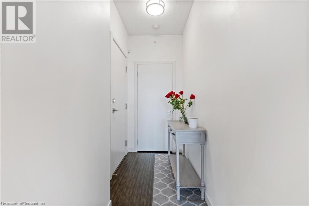 2093 Fairview Street Unit# 1606, Burlington, Ontario  L7R 0E6 - Photo 3 - 40684262