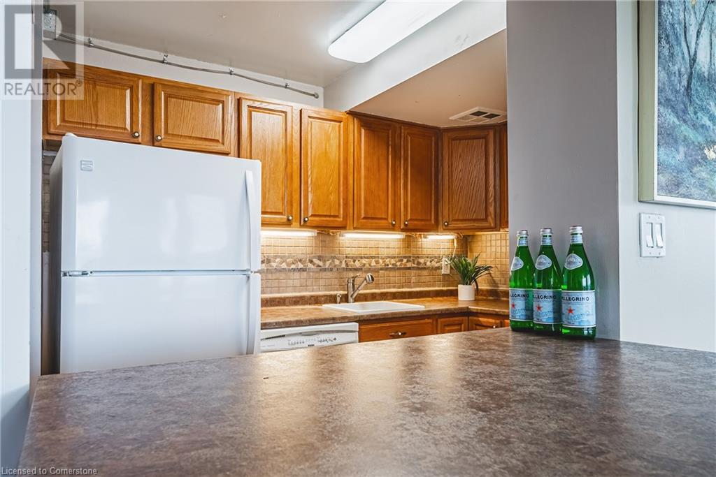 150 Charlton Avenue E Unit# 1908, Hamilton, Ontario  L8N 3X3 - Photo 10 - 40684208