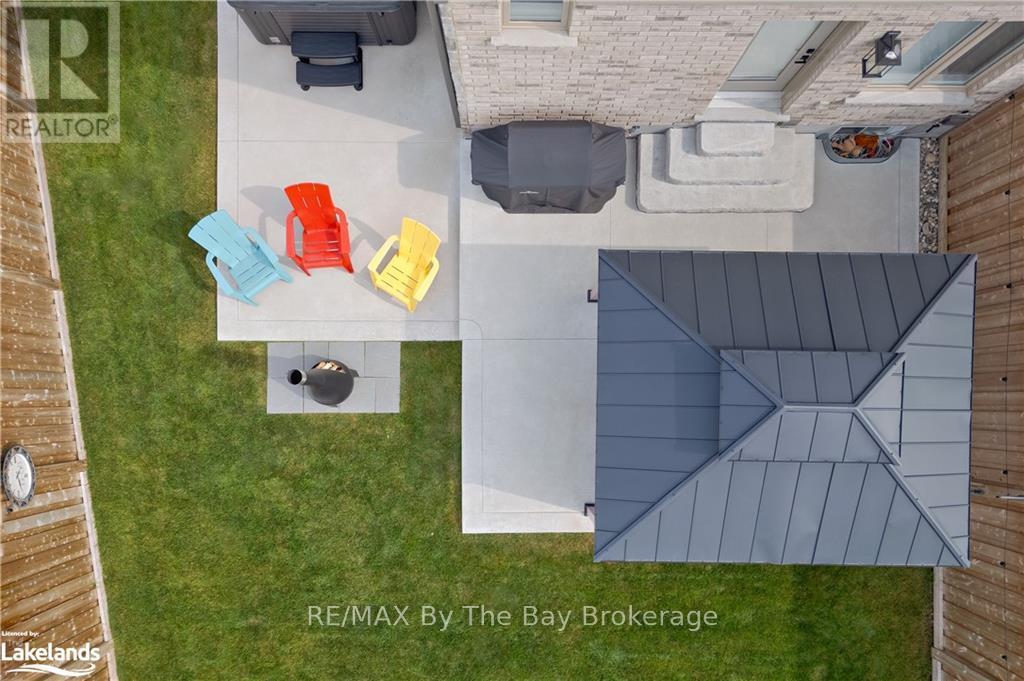 15 Foley Crescent, Collingwood, Ontario  L9Y 3B7 - Photo 4 - S10439799