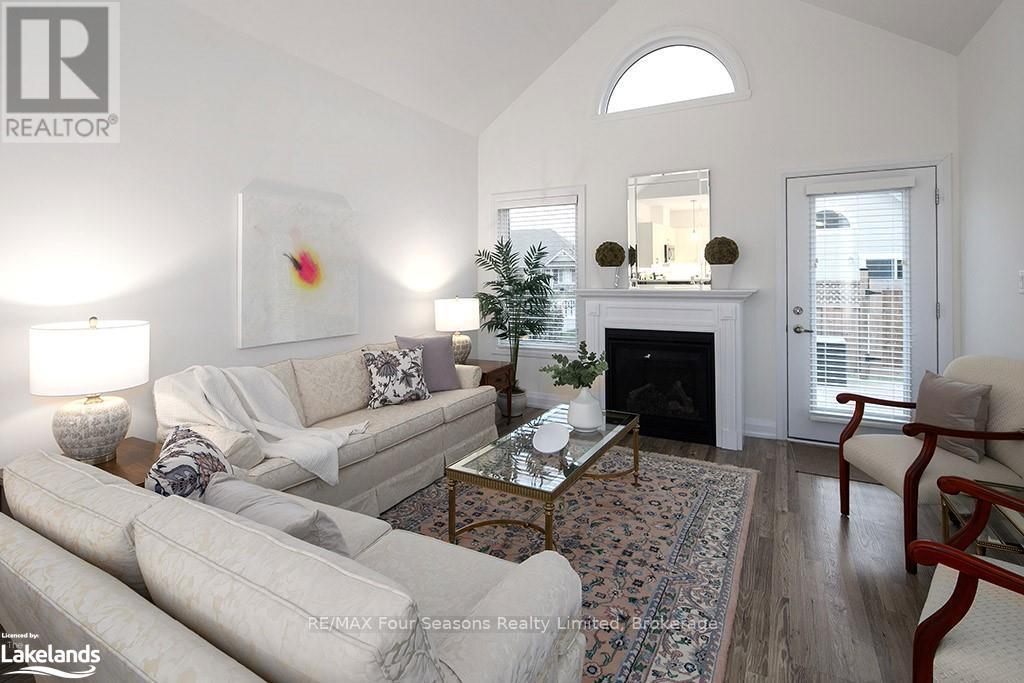 4 Sutton Lane, Collingwood, Ontario  L9Y 5B4 - Photo 6 - S10440353